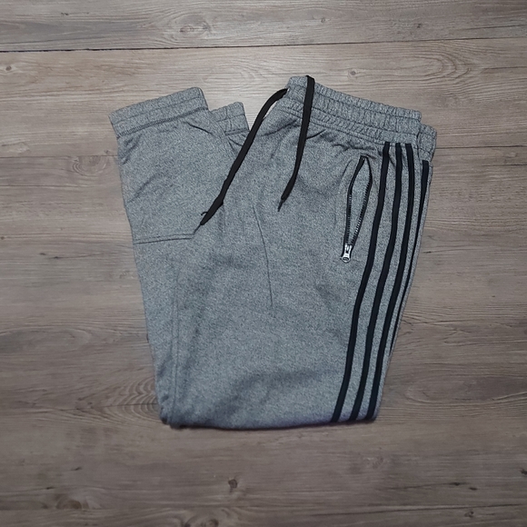 Men's grey tracksuit - Picture 2 of 2